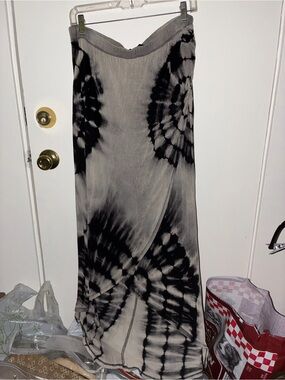 SJS Taupe and Black Ribbed Waistband Maxi Skirt